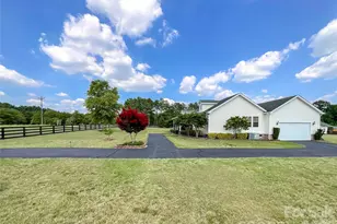 1132 Sandhills Vfd Rd, Jefferson, SC 29718 - Photo 44