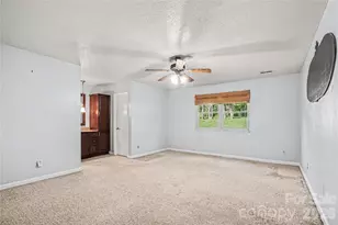 243 Vista Grande Cir, Charlotte, NC 28226 - Photo 14