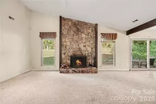 243 Vista Grande Cir, Charlotte, NC 28226 - Photo 4