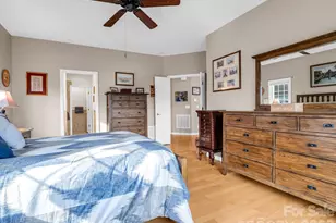 29 Spring Heights Ct, Hendersonville, NC 28791 - Photo 22