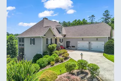 29 Spring Heights Court, Hendersonville, NC 28791 - Photo 2