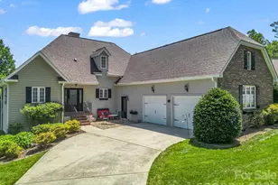 29 Spring Heights Ct, Hendersonville, NC 28791 - Photo 1