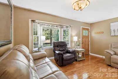 220 Bradshaw Avenue, Hendersonville, NC 28792 - Photo 22