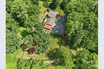 220 Bradshaw Avenue, Hendersonville, NC 28792 - Photo 10