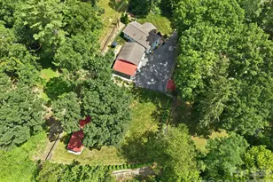 220 Bradshaw Ave, Hendersonville, NC 28792 - Photo 10