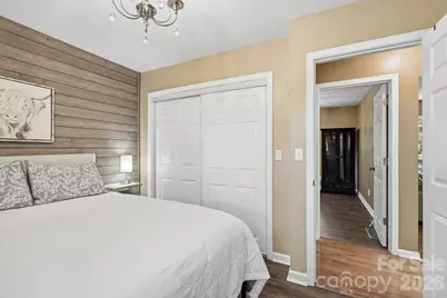 220 Bradshaw Avenue, Hendersonville, NC 28792 - Photo 30
