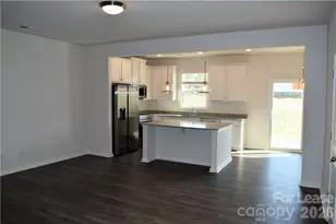 3934 Townes Blvd, Sherrills Ford, NC 29682 - Photo 6