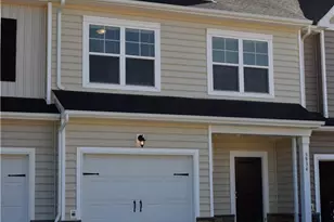 3934 Townes Blvd, Sherrills Ford, NC 29682 - Photo 2