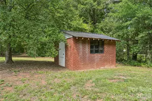 116 Maye St, Wingate, NC 28174 - Photo 32