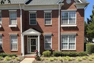 432 Park Square Pl, Matthews, NC 28105 - Photo 1