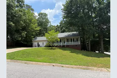 147 Valley Glen Drive, Troutman, NC 28166 - Photo 2