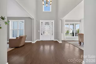 366 Hampton Trail Dr, Fort Mill, SC 29708 - Photo 4