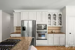 1006 Channelstone Way, Matthews, NC 28104 - Photo 14