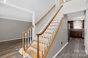 6102 Tesh Ct, Charlotte, NC 28269 - Photo 16