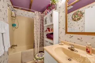 488 Wards Branch Rd, Sugar Grove, NC 28679 - Photo 26