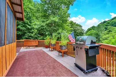 488 Wards Branch Road, Sugar Grove, NC 28679 - Photo 14