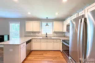 521 Johnson St, Chester, SC 29706 - Photo 8