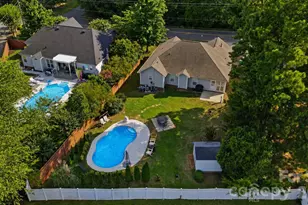 7206 Rock Island Rd, Charlotte, NC 28278 - Photo 28