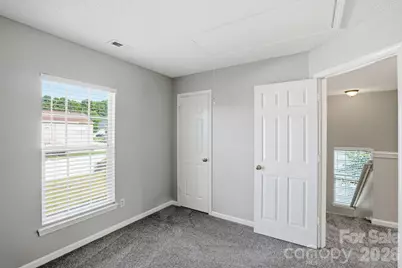 1528 Harland Street, Charlotte, NC 28216 - Photo 18