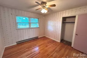 3196 Westview St, Valdese, NC 28690 - Photo 12