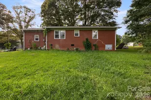 389 Midway Lake Rd, Mooresville, NC 28115 - Photo 6