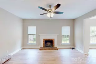 107 Stonemason Ct, Mooresville, NC 28115 - Photo 2