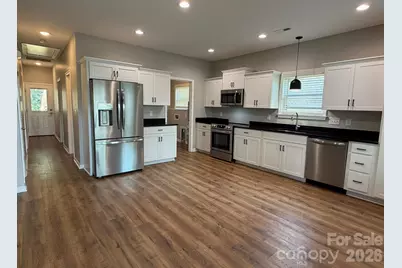 412 N Peterson Street, Stanley, NC 28164 - Photo 12