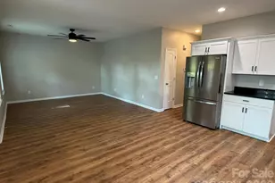 412 N Peterson St, Stanley, NC 28164 - Photo 8