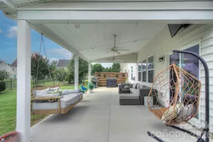 9277 Perseverance Dr, Harrisburg, NC 28075 - Photo 2