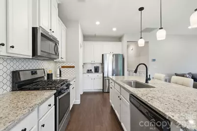14419 Batteliere Drive, Charlotte, NC 28278 - Photo 8
