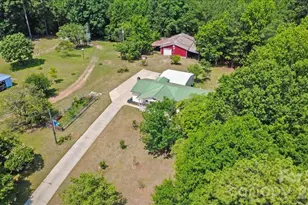405 Watson Hill Ln, Chesterfield, SC 29709 - Photo 2