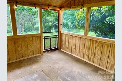 28 S College Street, Weaverville, NC 28787 - Photo 34