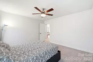 10129 Harvest Gold Dr, Charlotte, NC 28215 - Photo 6