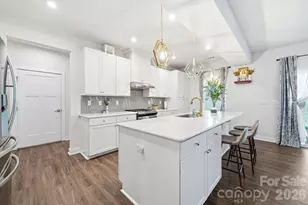 10129 Harvest Gold Dr, Charlotte, NC 28215 - Photo 22