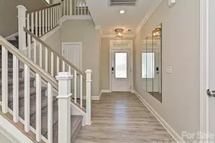 6320 Kennard Dr, Charlotte, NC 28216 - Photo 4