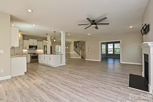 6320 Kennard Dr, Charlotte, NC 28216 - Photo 12