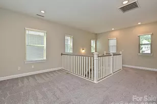 6320 Kennard Dr, Charlotte, NC 28216 - Photo 20