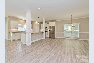 6320 Kennard Drive, Charlotte, NC 28216 - Photo 6