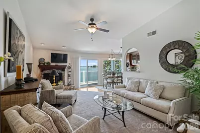 20427 Harborgate Court #606, Cornelius, NC 28031 - Photo 6