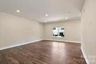 191 Cherry Spgs Ln, Asheville, NC 28804 - Photo 22