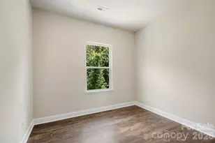 191 Cherry Spgs Ln, Asheville, NC 28804 - Photo 28