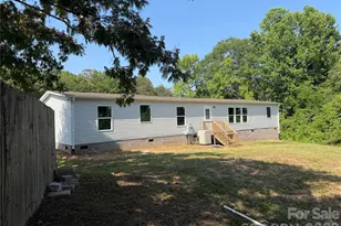 1003 Lavender Rd, Grover, NC 28073 - Photo 4