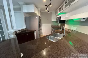 18837 Vineyard Point Ln, Cornelius, NC 28031 - Photo 10