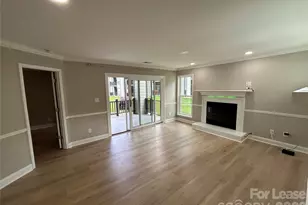 18837 Vineyard Point Ln, Cornelius, NC 28031 - Photo 4