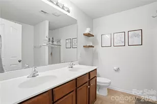 9428 Quilting Bee Lane, Charlotte, NC 28216 - Photo 16