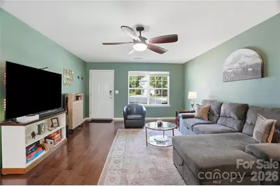 9428 Quilting Bee Lane, Charlotte, NC 28216 - Photo 4