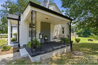 1203 W Gold Street Extension, Kings Mountain, NC 28086 - Photo 4