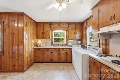 1203 W Gold Street Extension, Kings Mountain, NC 28086 - Photo 14