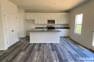 1662 Nicholas Way, Hickory, NC 28602 - Photo 6