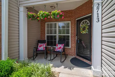2713 Mill Valley Court, Matthews, NC 28105 - Photo 4